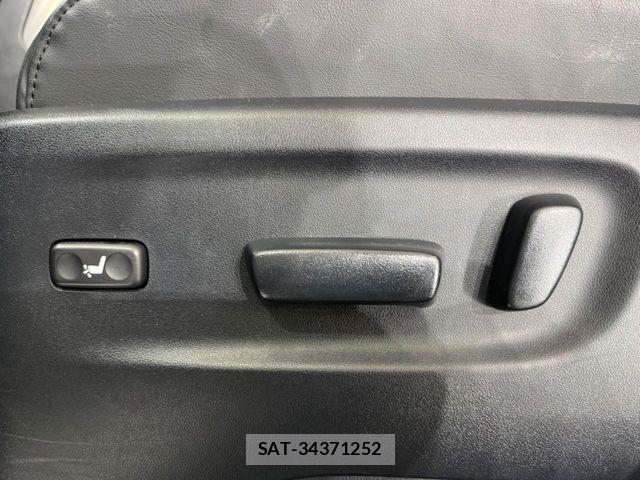 Toyota VELLFIRE 2017-03 6753706-6