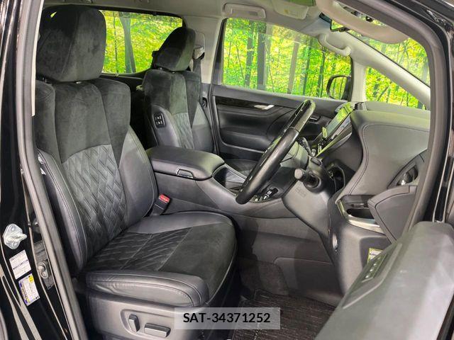 Toyota VELLFIRE 2017-03 6753706-8