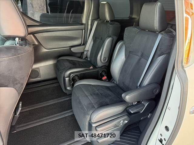 Toyota VELLFIRE 2023-01 6753682-18
