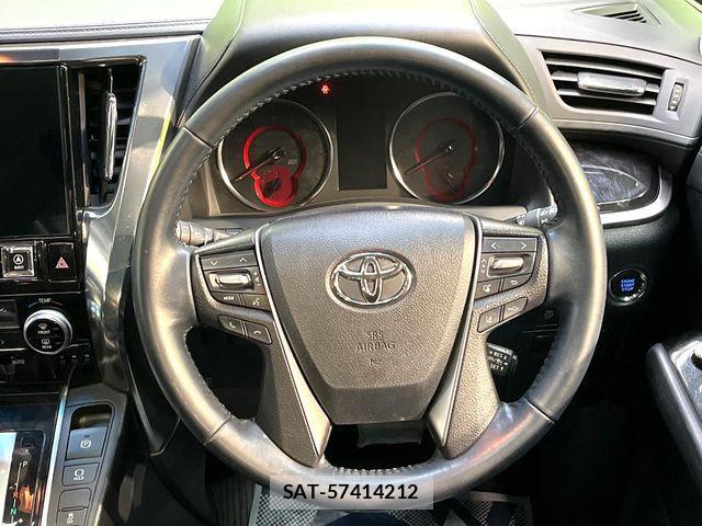 Toyota VELLFIRE 2018-08 6753691-11