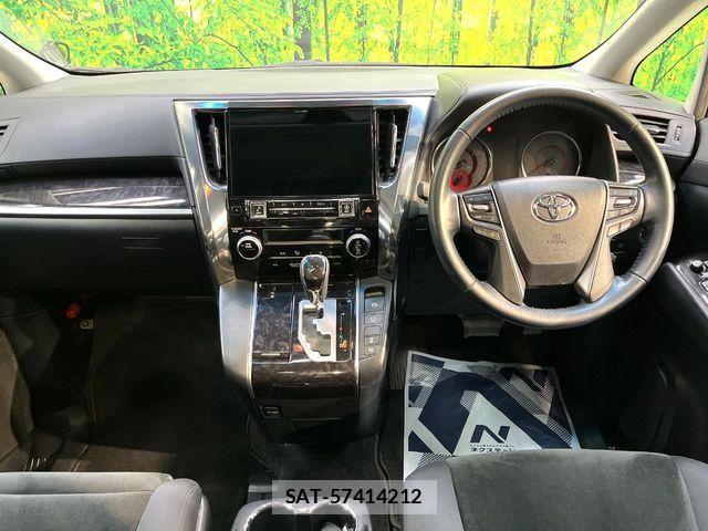 Toyota VELLFIRE 2018-08 6753691-1