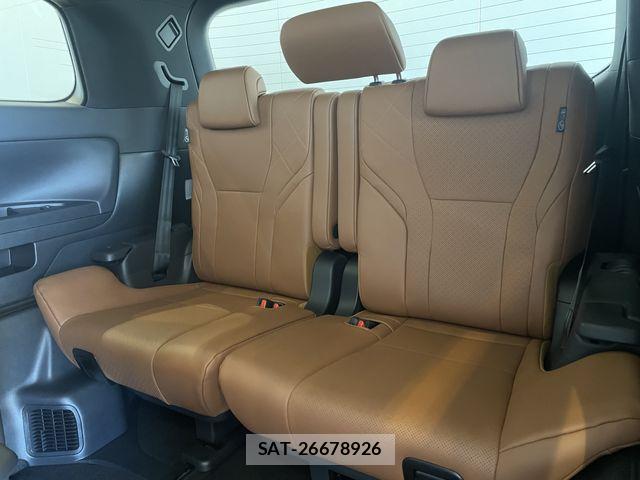 Toyota VELLFIRE 2026-03 6753676-28