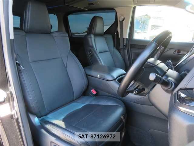 Toyota VELLFIRE 2019-03 6753689-16