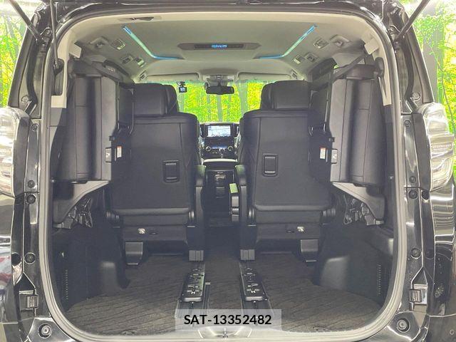 Toyota VELLFIRE 2018-02 6817713-11