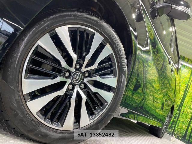 Toyota VELLFIRE 2018-02 6817713-14