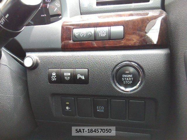 Toyota VELLFIRE 2012-08 6817752-13
