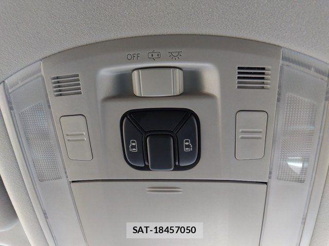 Toyota VELLFIRE 2012-08 6817752-18