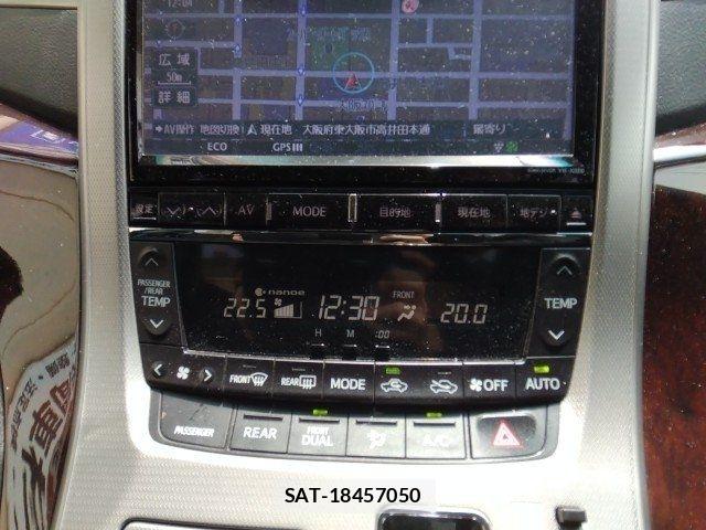 Toyota VELLFIRE 2012-08 6817752-19