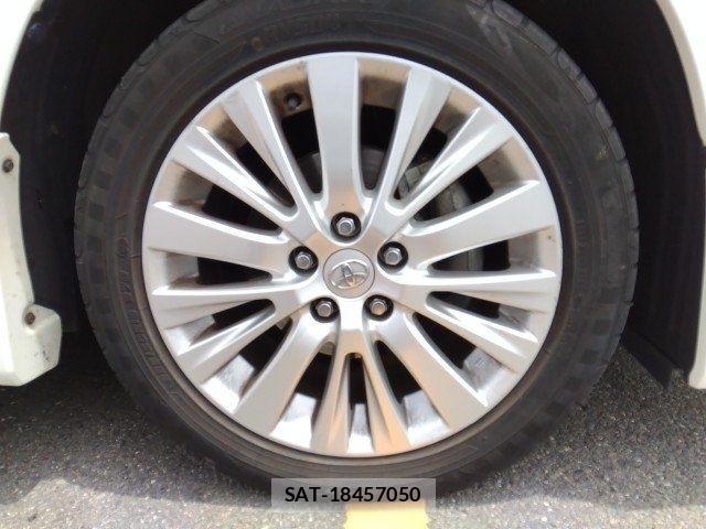 Toyota VELLFIRE 2012-08 6817752-23