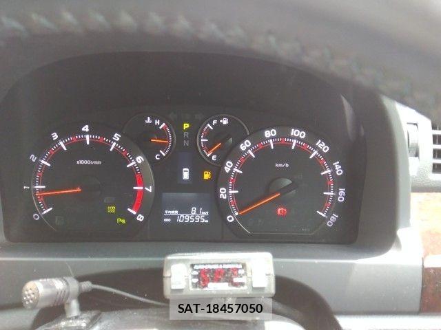 Toyota VELLFIRE 2012-08 6817752-29