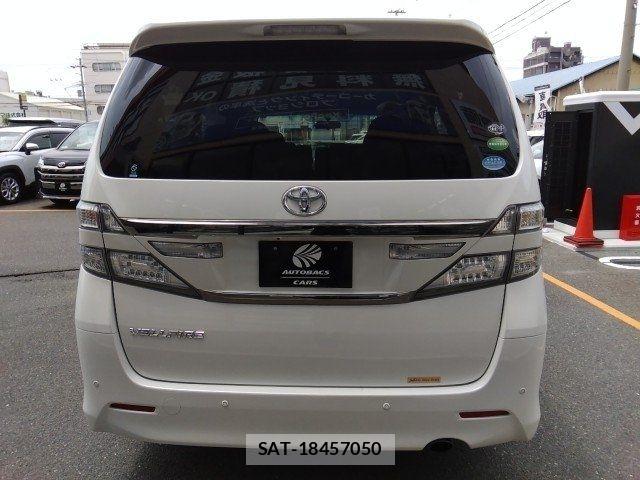 Toyota VELLFIRE 2012-08 6817752-5