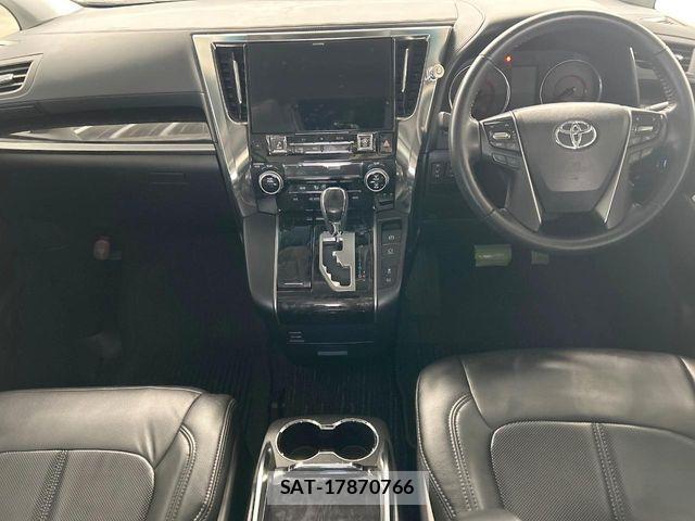 Toyota VELLFIRE 2019-02 6817712-1