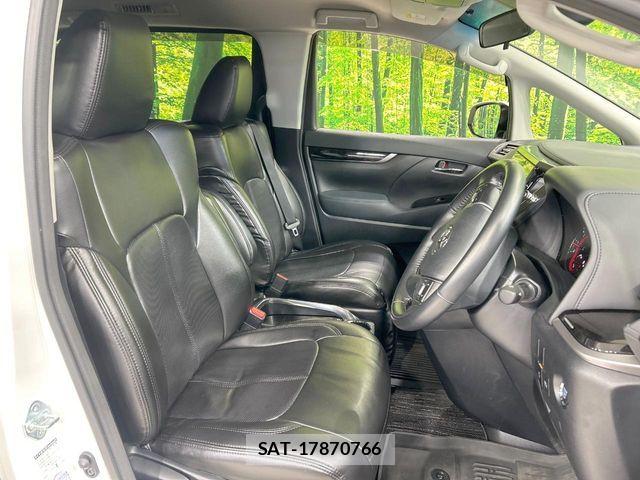 Toyota VELLFIRE 2019-02 6817712-8