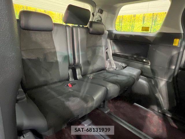 Toyota VELLFIRE 2012-10 6817746-9