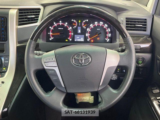 Toyota VELLFIRE 2012-10 6817746-11