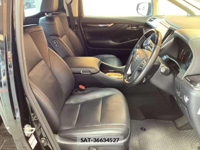 Toyota VELLFIRE 2018-05 6914755-19