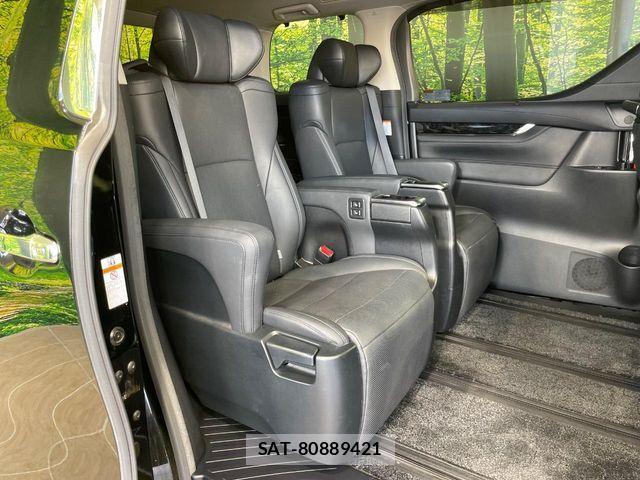 Toyota VELLFIRE 2019-12 6914757-8