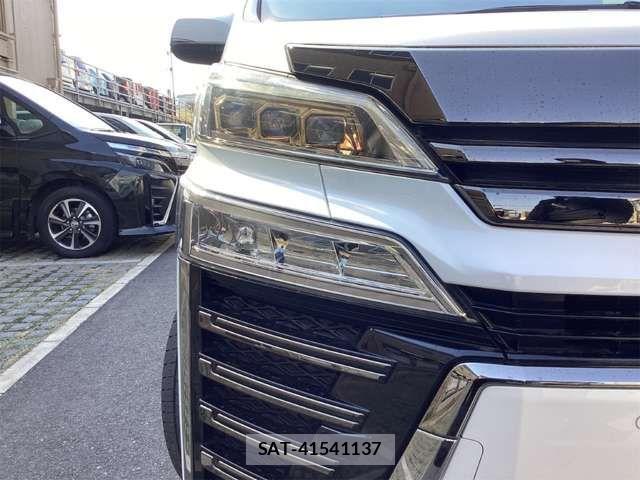 Toyota VELLFIRE 2020-09 6914744-17
