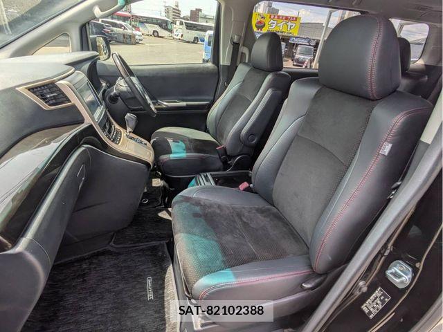 Toyota VELLFIRE 2013-04 6914776-3
