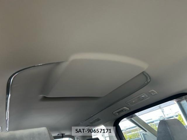 Toyota VELLFIRE 2015-03 6914769-25