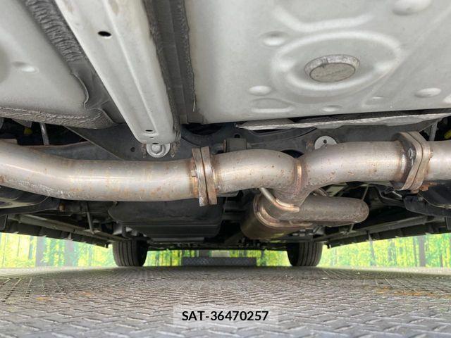 Toyota VELLFIRE 2017-06 6914754-18