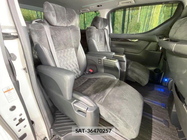 Toyota VELLFIRE 2017-06 6914754-8
