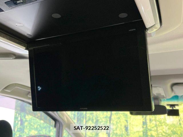 Toyota VELLFIRE 2019-05 6914760-3