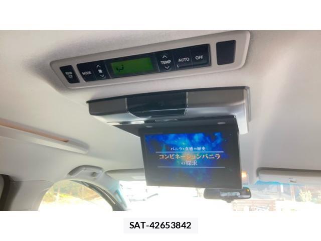 Toyota VELLFIRE 2013-11 6998950-28