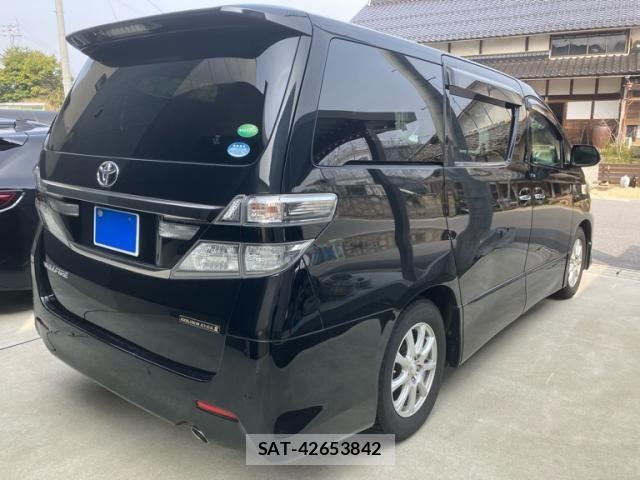 Toyota VELLFIRE 2013-11 6998950-3