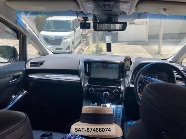 Toyota VELLFIRE 2019-06 6998930-18