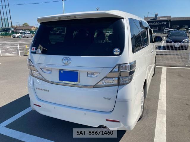 Toyota VELLFIRE 2010-03 6998977-3