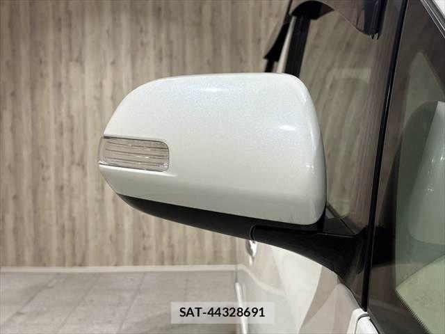 Toyota VELLFIRE 2014-01 6998943-24