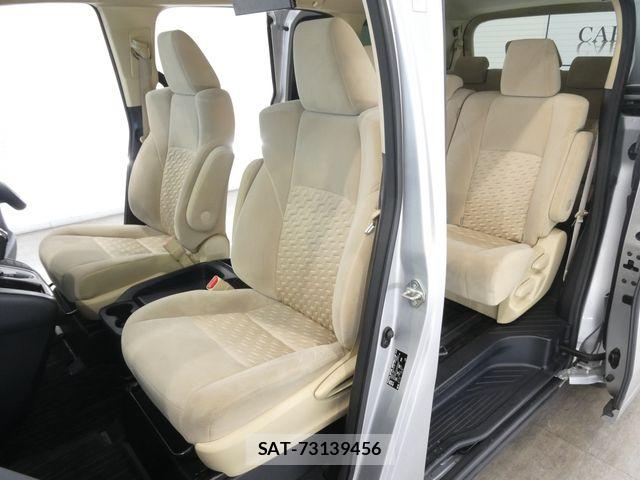 Toyota VELLFIRE 2016-10 7021815-17