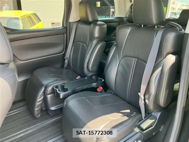 Toyota VELLFIRE 2018-08 7021809-14