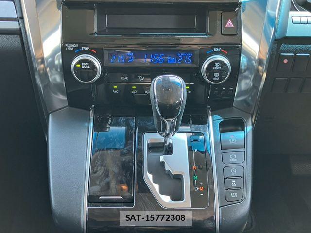 Toyota VELLFIRE 2018-08 7021809-22