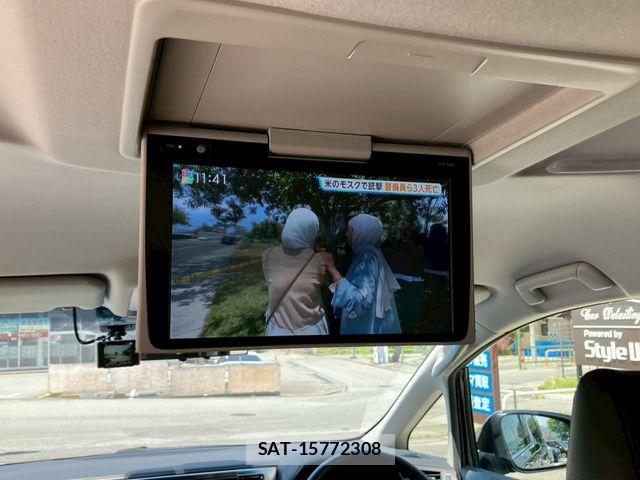 Toyota VELLFIRE 2018-08 7021809-24