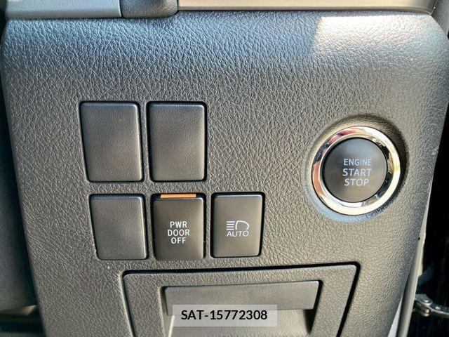 Toyota VELLFIRE 2018-08 7021809-26