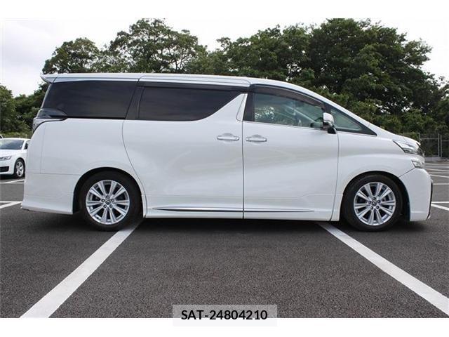 Toyota VELLFIRE 2015-06 7061157-9