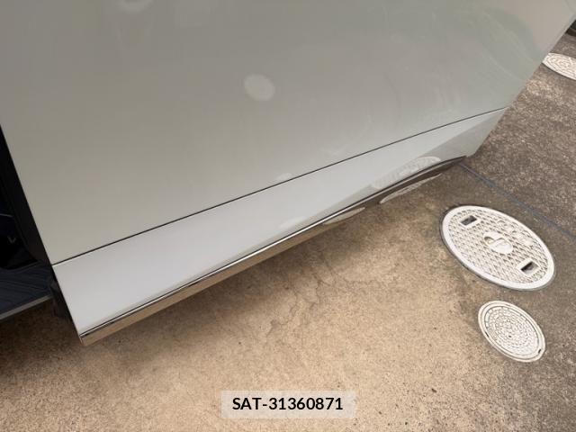 Toyota VELLFIRE 2024-10 7061145-9