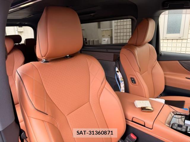 Toyota VELLFIRE 2024-10 7061145-17