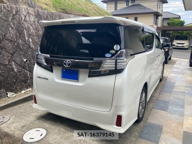 Toyota VELLFIRE 2017-06 7061162-8