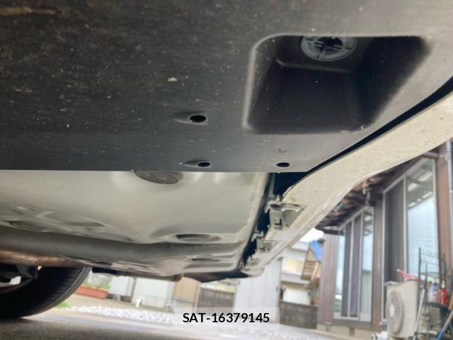 Toyota VELLFIRE 2017-06 7061162-10