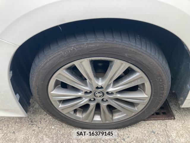 Toyota VELLFIRE 2017-06 7061162-12