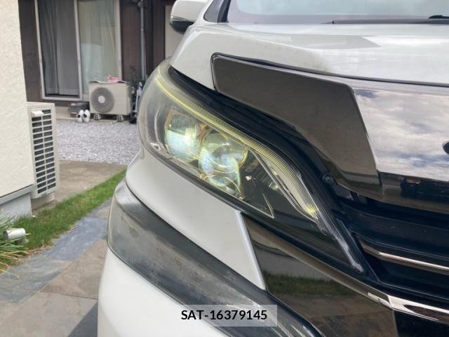 Toyota VELLFIRE 2017-06 7061162-2