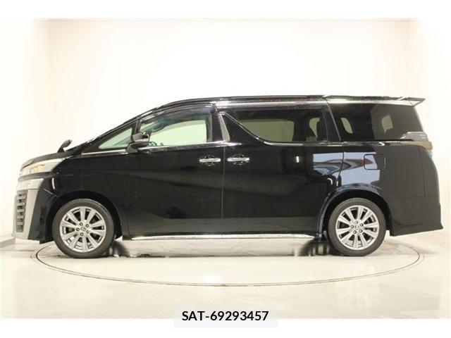 Toyota VELLFIRE 2021-04 7061153-8