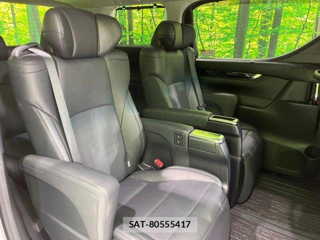 Toyota VELLFIRE 2019-01 7061147-8