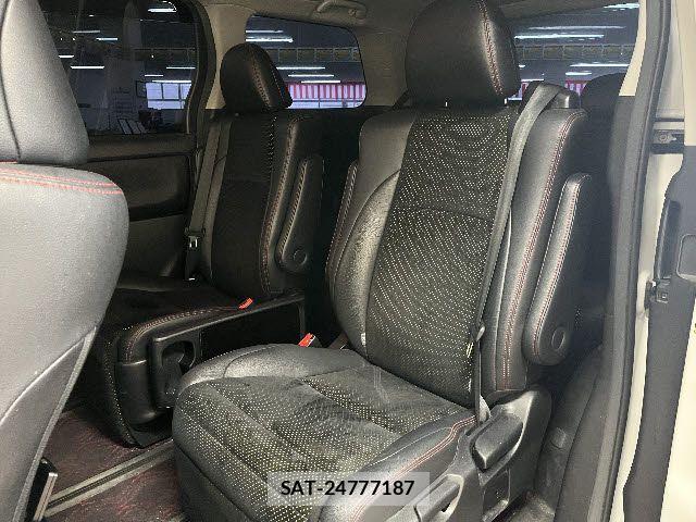 Toyota VELLFIRE 2014-07 7061163-12