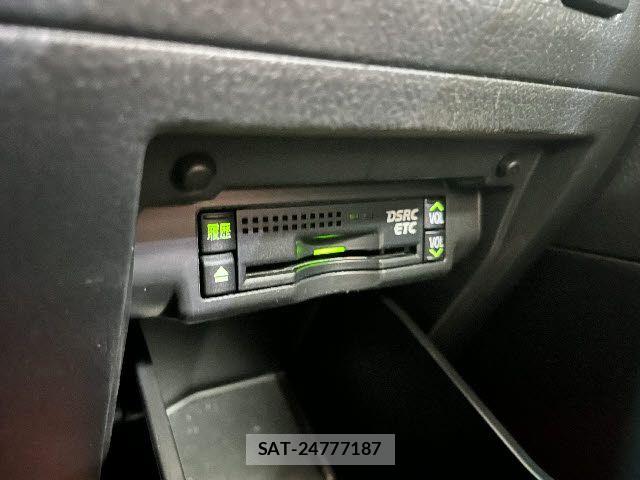 Toyota VELLFIRE 2014-07 7061163-15