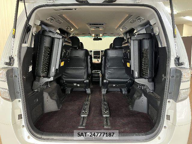 Toyota VELLFIRE 2014-07 7061163-21
