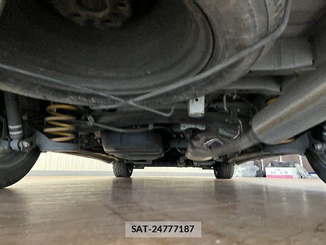 Toyota VELLFIRE 2014-07 7061163-23